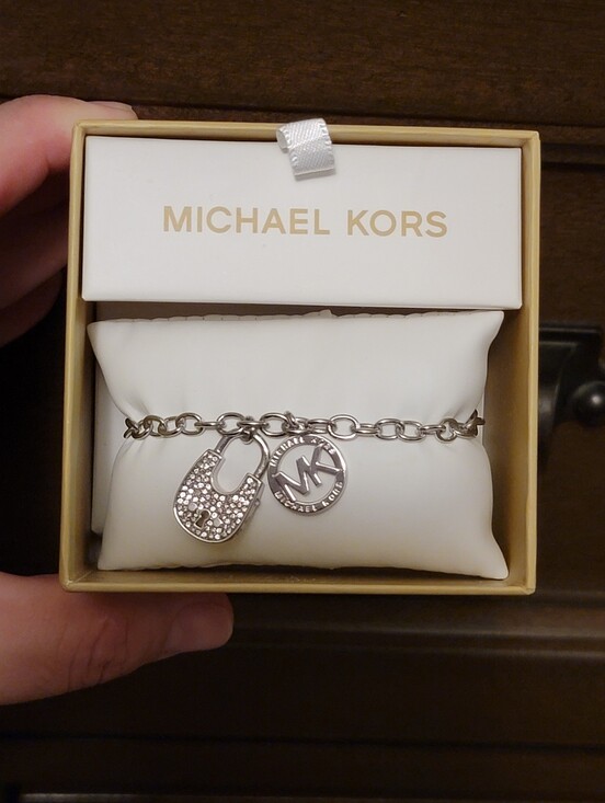 Michael Kors Jewelry - Michael Kors Silver-Tone Pave Lock Charm Bracelet (NWT)